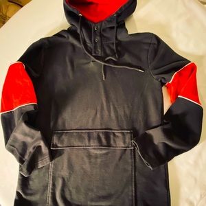 Men’s Forever 21 Hoodie pullover Sweatshirt w/large front snap close pocket. XS
